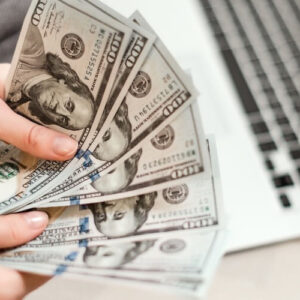 Как фрилансеру платить налоги?