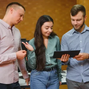 5 типів людей, яких можна зустріти в коворкінгу